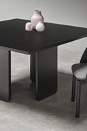Mesa de Comedor Cuadrada ARQ | MB Mobles