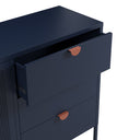 Aparador SAYLA de 140 cm con 2 puertas y 3 cajones, en azul oscuro, detalle de los cajones
