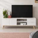 Mueble TV CAMPUS de 180 cm con 2 puertas, 2 cajones y 2 huecos, en blanco, en un salón con la televisión encima