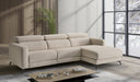 Sofá relax ORIÓN con chaiselongue a la derecha, en un salón