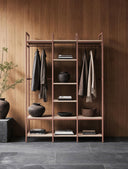 Vestidor abierto AMARA de 140 cm, en terracota, en un ambiente