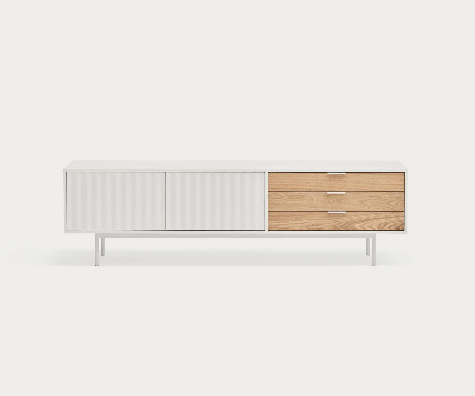 Mueble TV blanco de la Colección Sierra con 2 puertas y 3 cajones