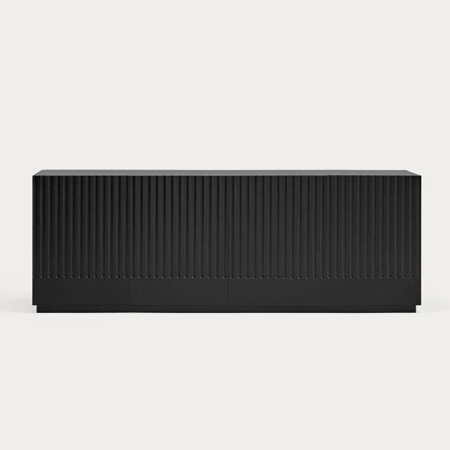 Aparador Doric negro de 4 puertas y 4 cajones