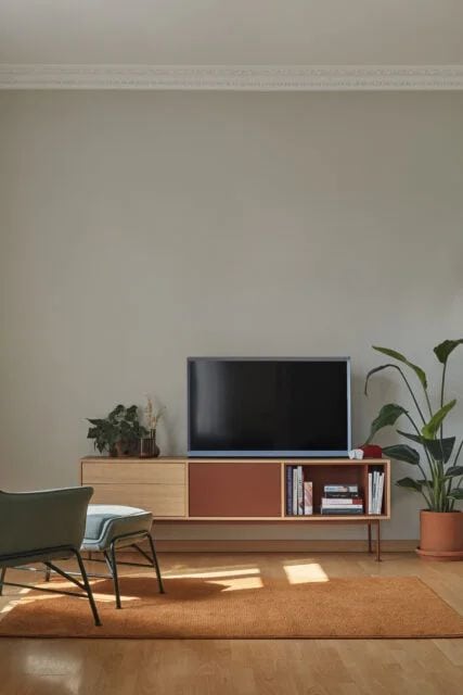 Mueble TV Yoko color teja con 1 puerta y 2 cajones